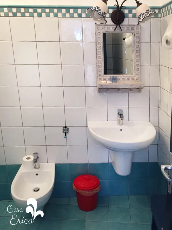 Bagno Casa Vacanze Stromboli 04